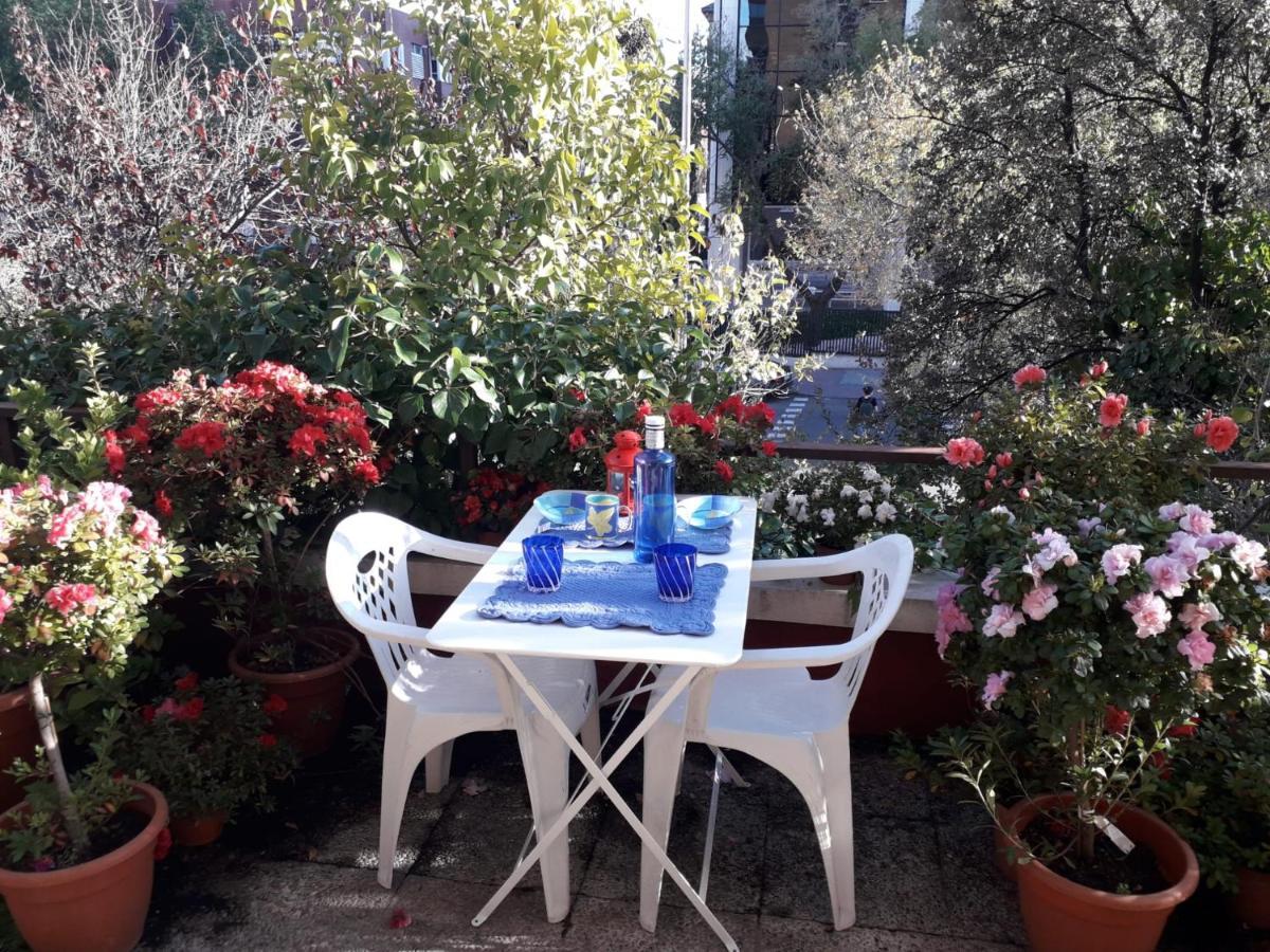 Apartamento Turistico Jardines De Asura Madrid Exteriör bild