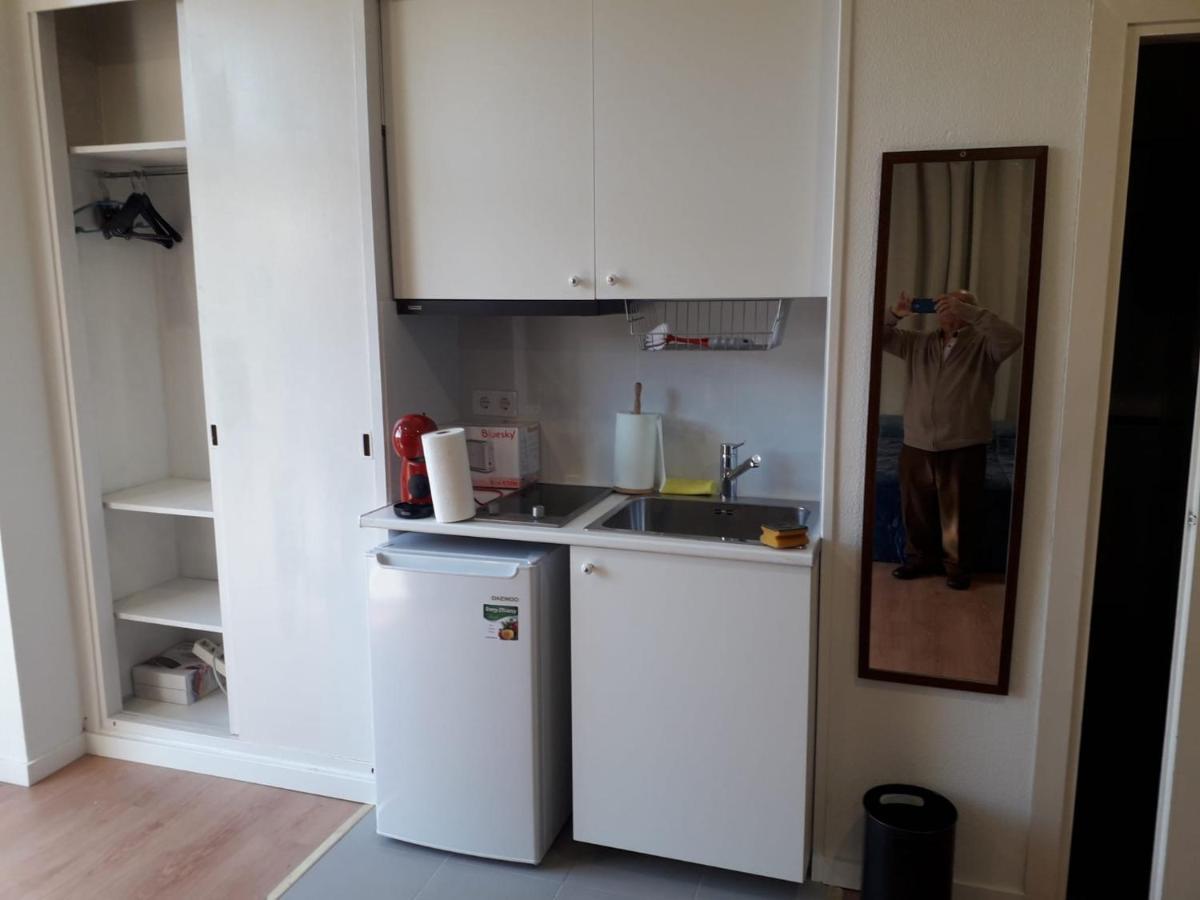 Apartamento Turistico Jardines De Asura Madrid Exteriör bild